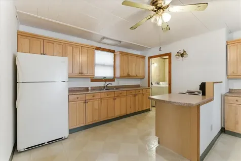 9 Winter Street Auburn ME 04210