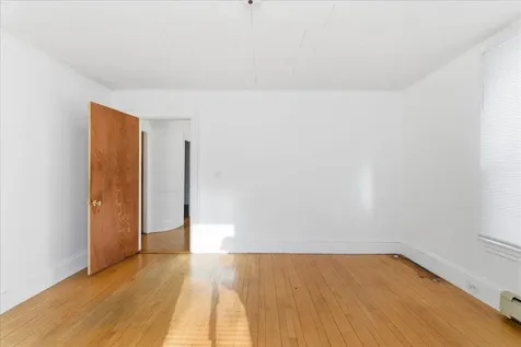 9 Winter Street Auburn ME 04210