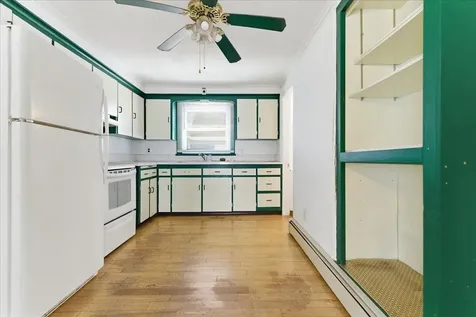 9 Winter Street Auburn ME 04210
