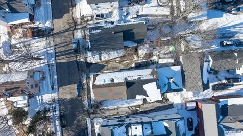 9 Winter Street Auburn ME 04210