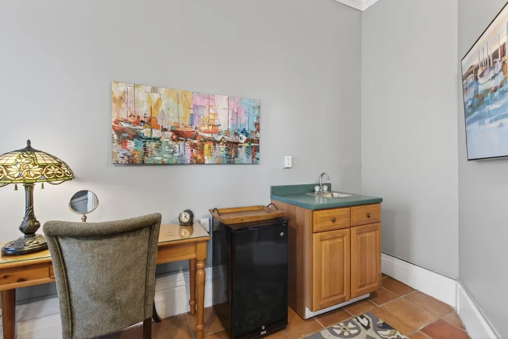 15 Pine Street Portland ME 04102