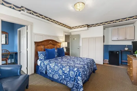15 Pine Street Portland ME 04102