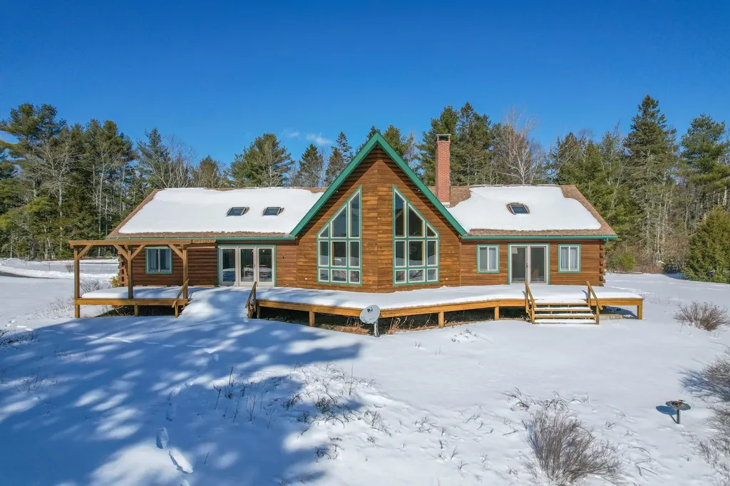 28 Turnbull Way Ellsworth ME 04605