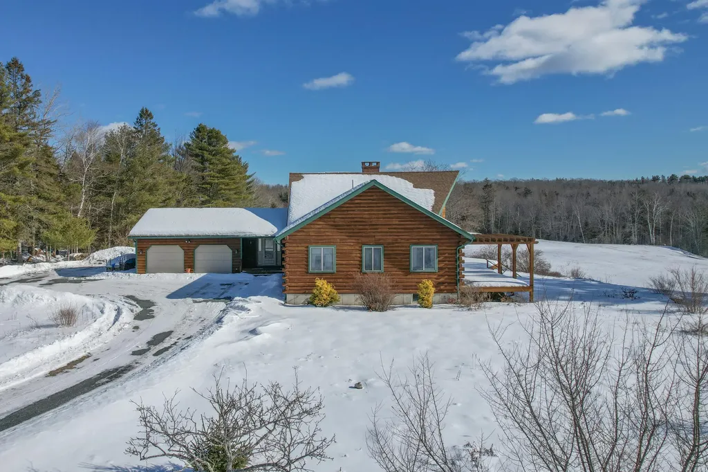 28 Turnbull Way Ellsworth ME 04605