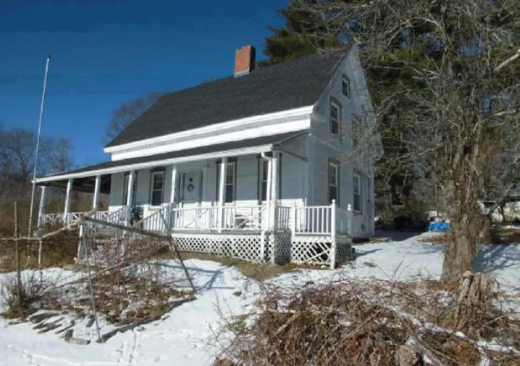 1887 Main Road Westport Island ME 04578