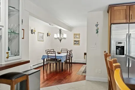 5 Hillside Place Boothbay ME 04537