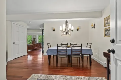 5 Hillside Place Boothbay ME 04537