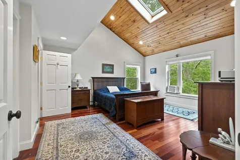 5 Hillside Place Boothbay ME 04537