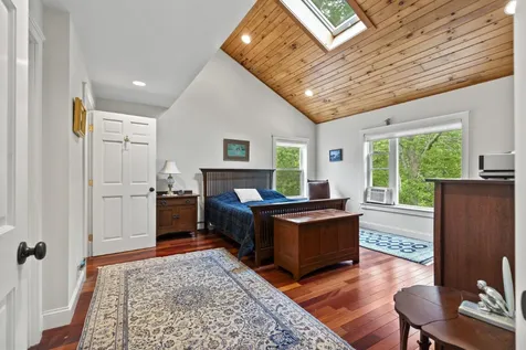 5 Hillside Place Boothbay ME 04537