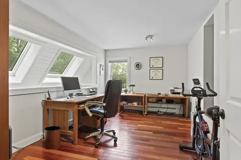 5 Hillside Place Boothbay ME 04537