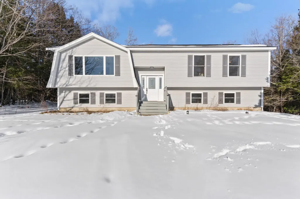 103 Manning Drive West Gardiner ME 04345