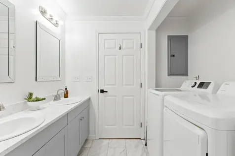 103 Manning Drive West Gardiner ME 04345