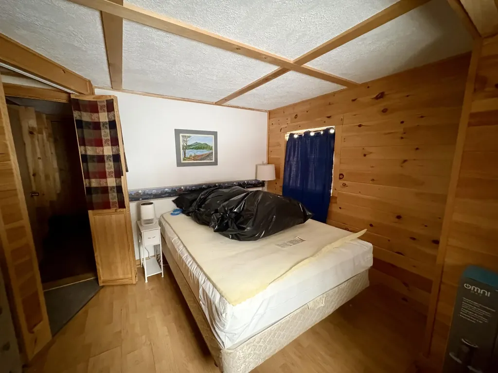 325 Egg Pond Road Lincoln ME 04457