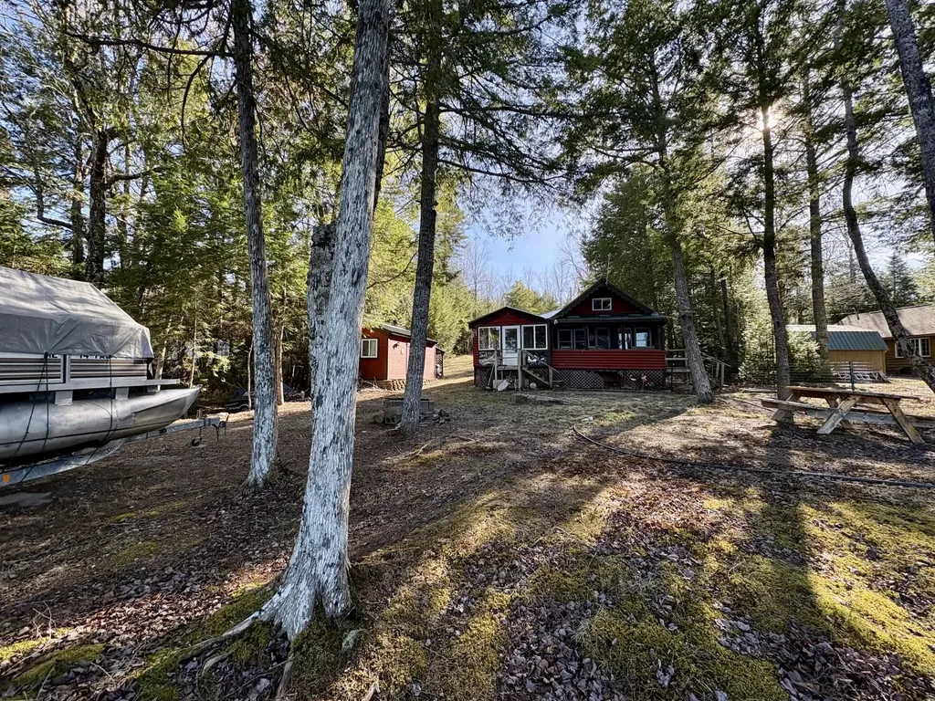 325 Egg Pond Road Lincoln ME 04457