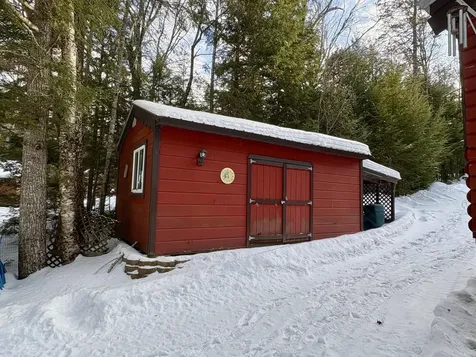 325 Egg Pond Road Lincoln ME 04457