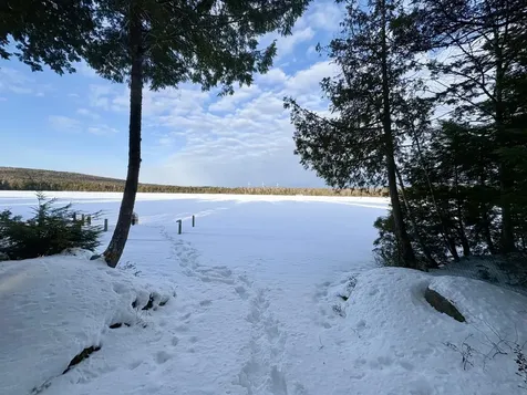 325 Egg Pond Road Lincoln ME 04457