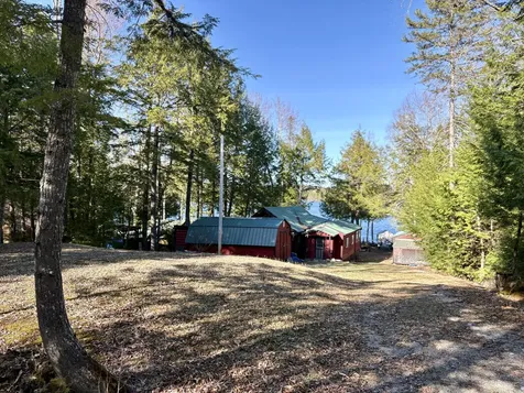 325 Egg Pond Road Lincoln ME 04457