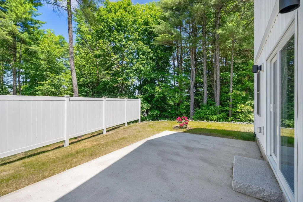 11 Village Green Circle Oakland ME 04963