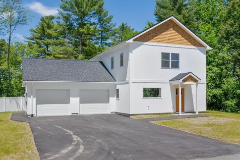 11 Village Green Circle Oakland ME 04963