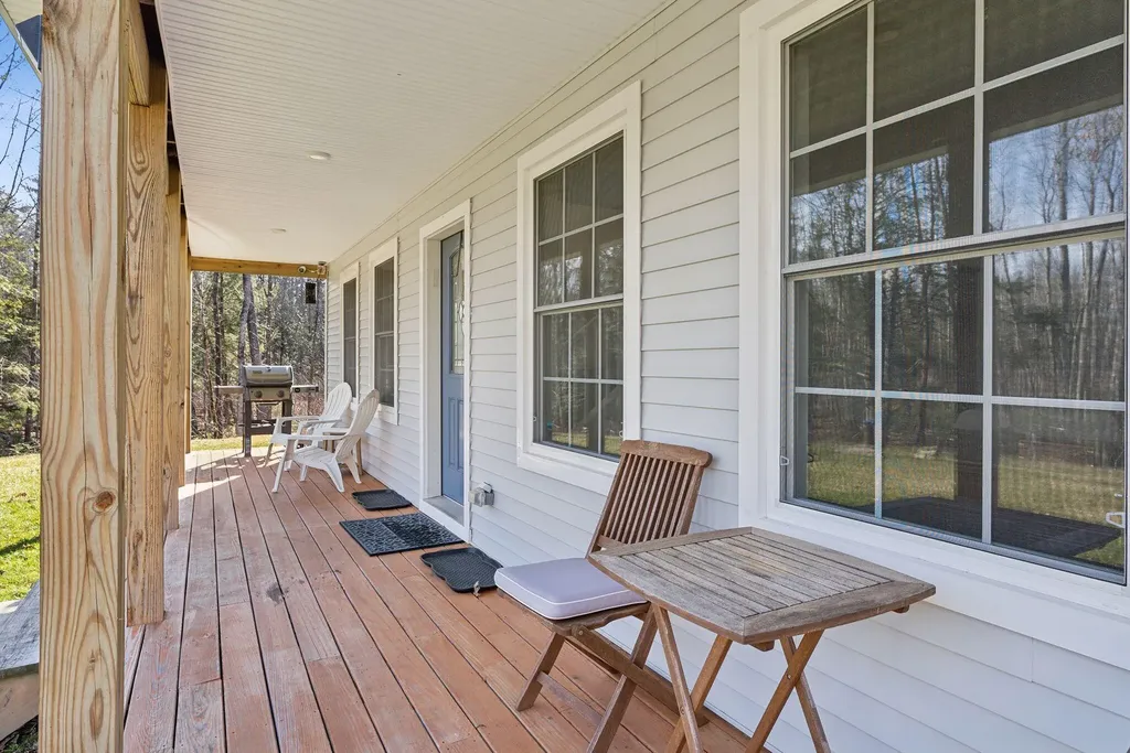 5 & 6 Harmony Way Falmouth ME 04105
