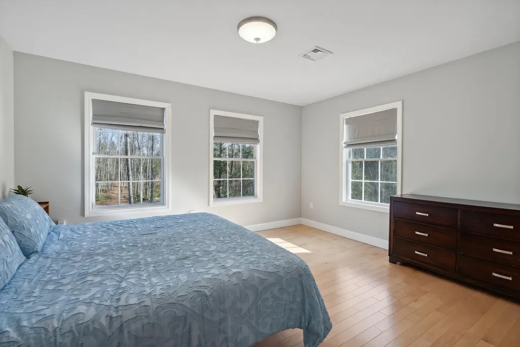 5 & 6 Harmony Way Falmouth ME 04105