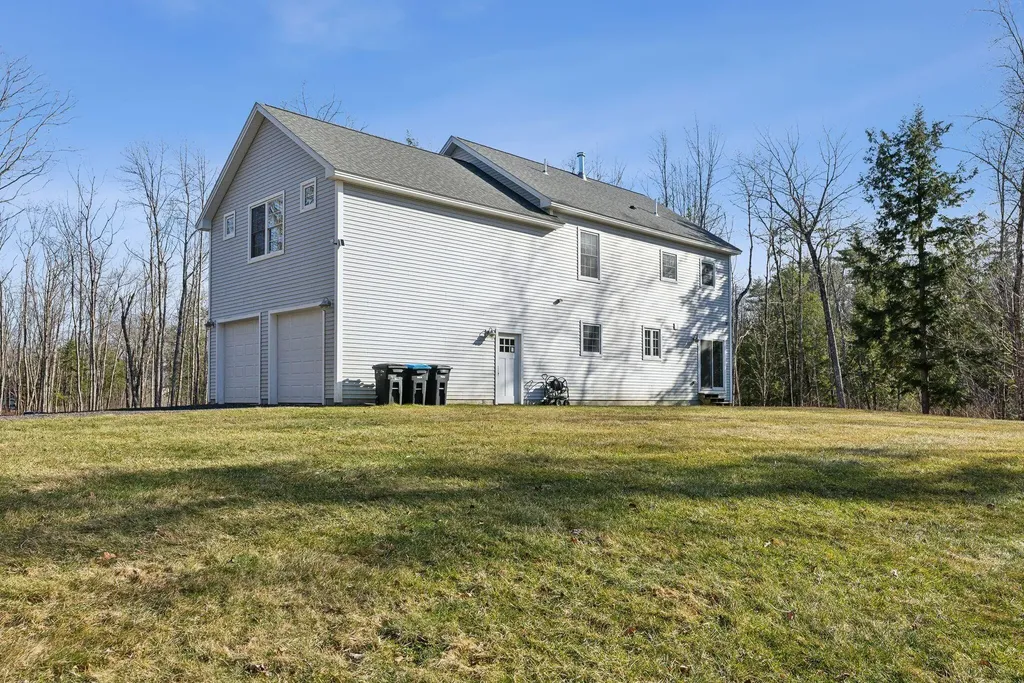 5 & 6 Harmony Way Falmouth ME 04105