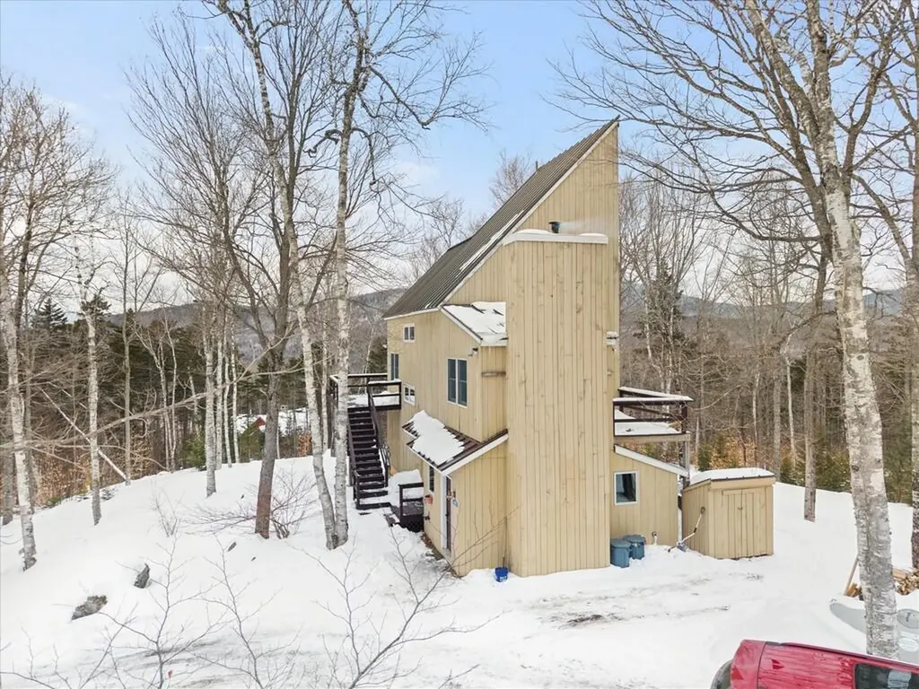 2003 Hutchins Circle Carrabassett Valley ME 04947
