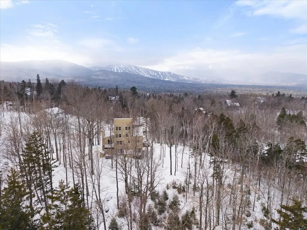 2003 Hutchins Circle Carrabassett Valley ME 04947