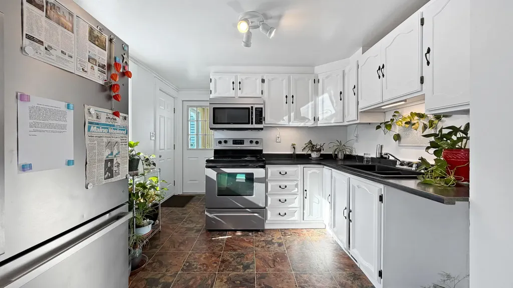 6 Dudley Street Presque Isle ME 04769