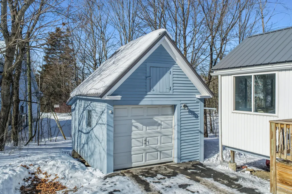 6 Dudley Street Presque Isle ME 04769