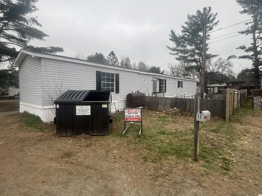 15,19 Adams Street Skowhegan ME 04976