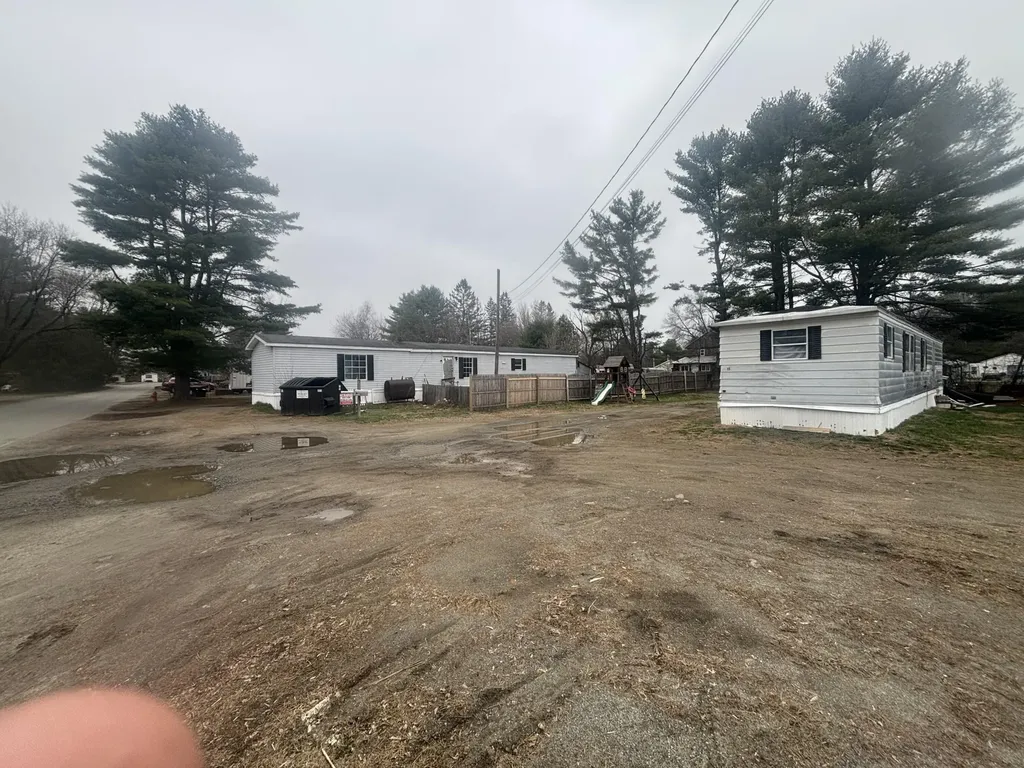 15,19 Adams Street Skowhegan ME 04976