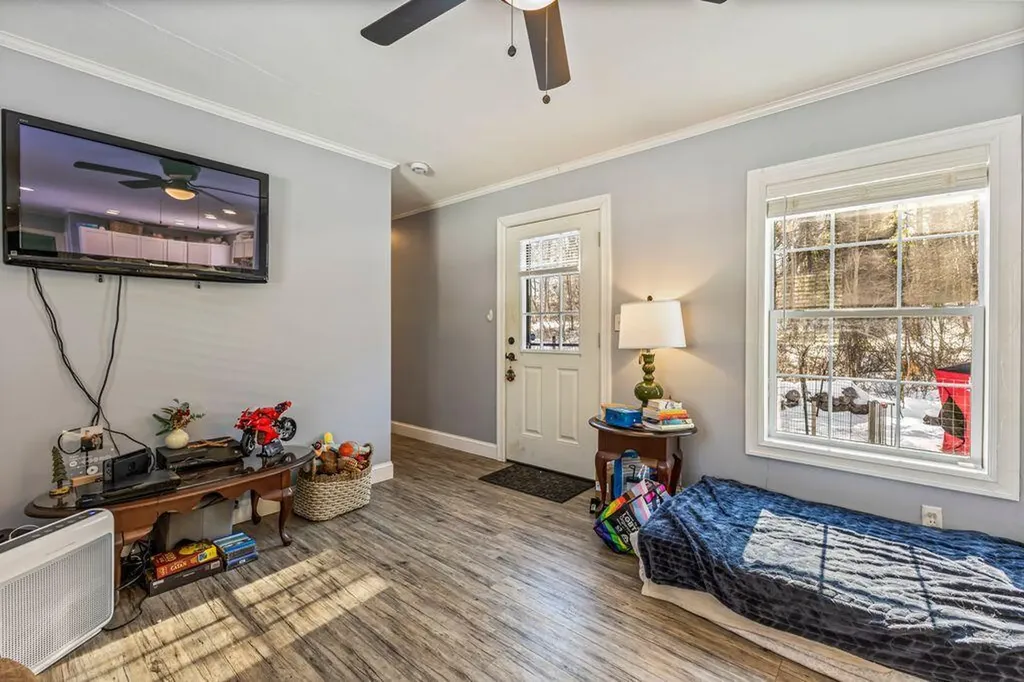 24 Cat Mousam Road Kennebunk ME 04043
