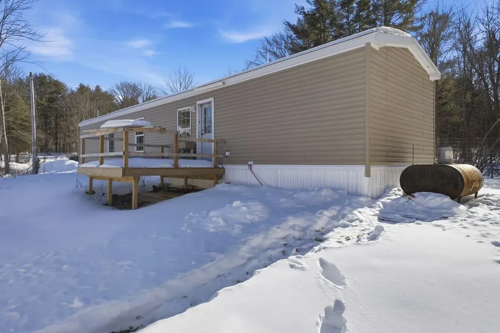 24 Cat Mousam Road Kennebunk ME 04043