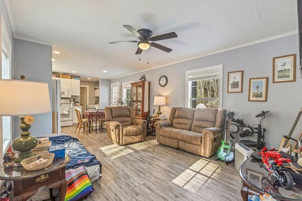 24 Cat Mousam Road Kennebunk ME 04043