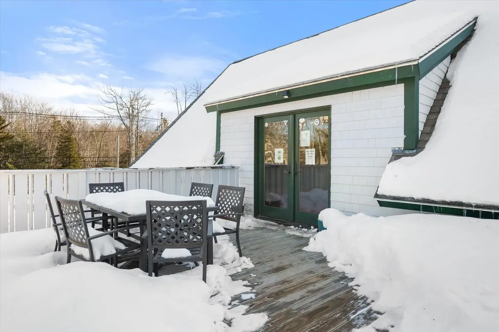380 Ellsworth Road Blue Hill ME 04614