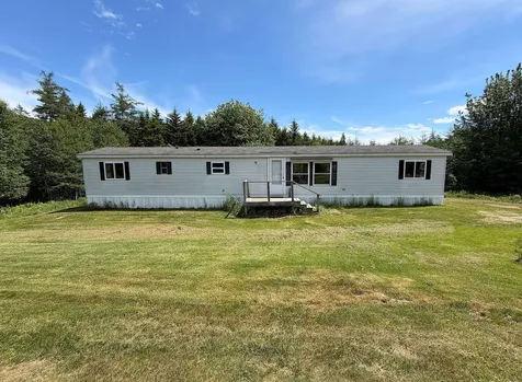 12 Lindsay's Road Deer Isle ME 04627