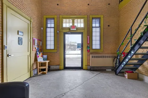 31 Main Avenue Gardiner ME 04345