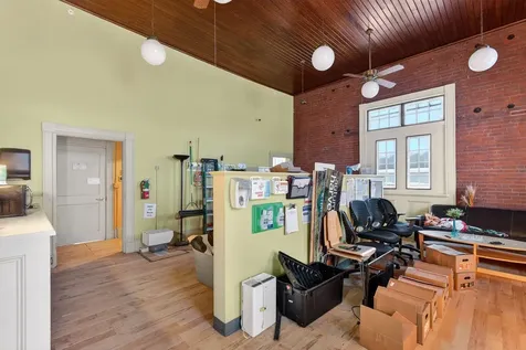 31 Main Avenue Gardiner ME 04345