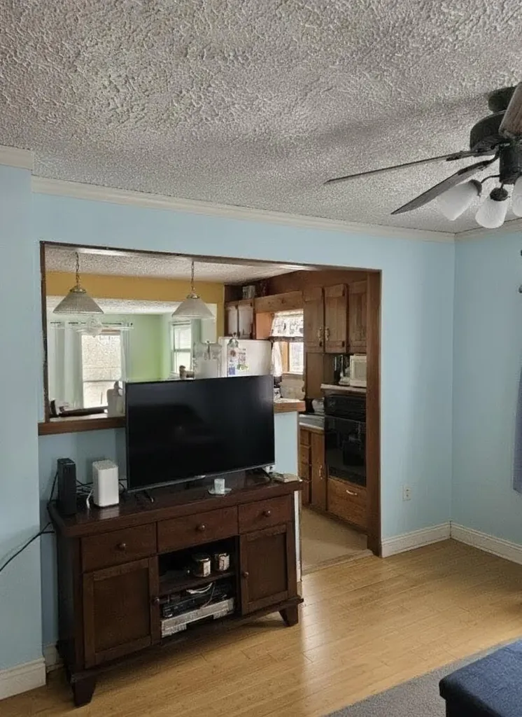 27 Weeman Street Sanford ME 04083