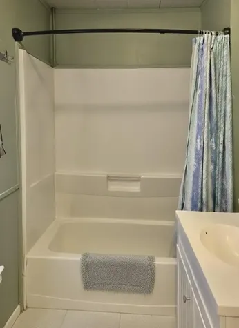 27 Weeman Street Sanford ME 04083