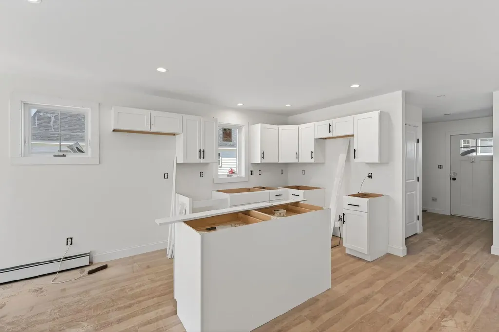 19 Feldspar Lane Cumberland ME 04021