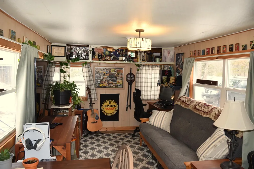 500 Ossipee Trail W Standish ME 04084