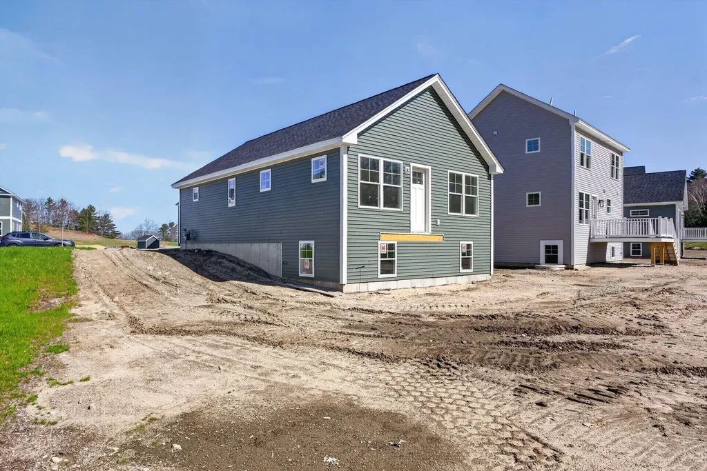 19 Feldspar Lane Cumberland ME 04021