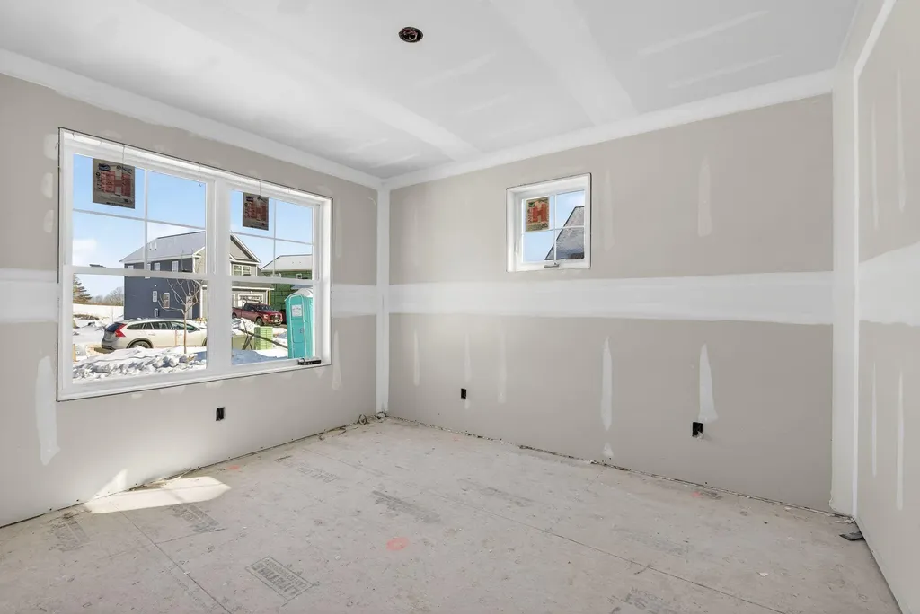 19 Feldspar Lane Cumberland ME 04021