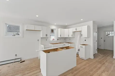19 Feldspar Lane Cumberland ME 04021