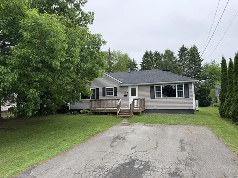 8 Lincoln Street Presque Isle ME 04769