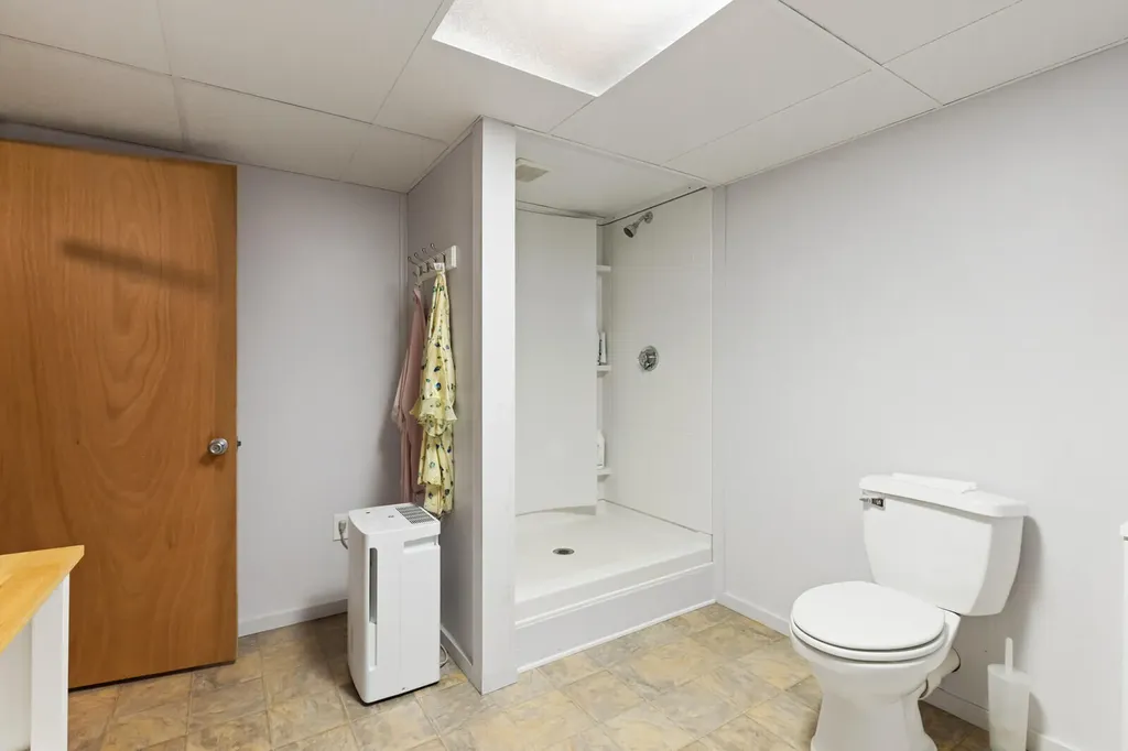 653 Abbott Road Winslow ME 04901