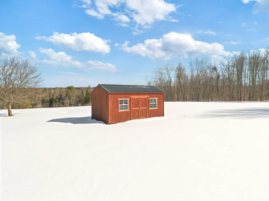 653 Abbott Road Winslow ME 04901