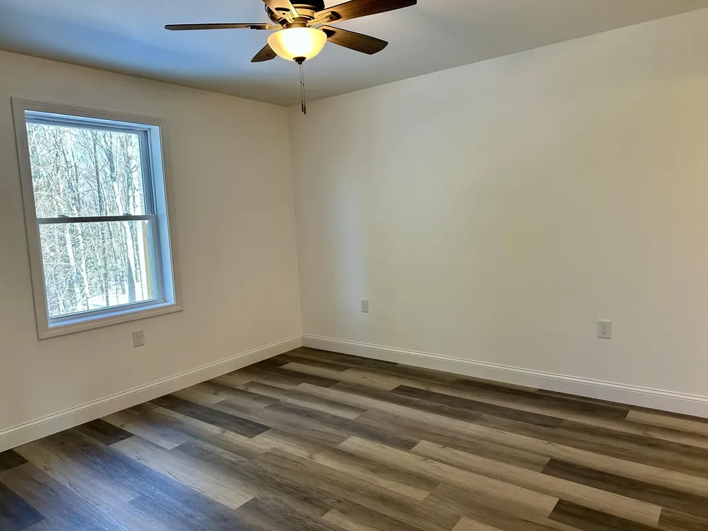 29 Village Circle Augusta ME 04330